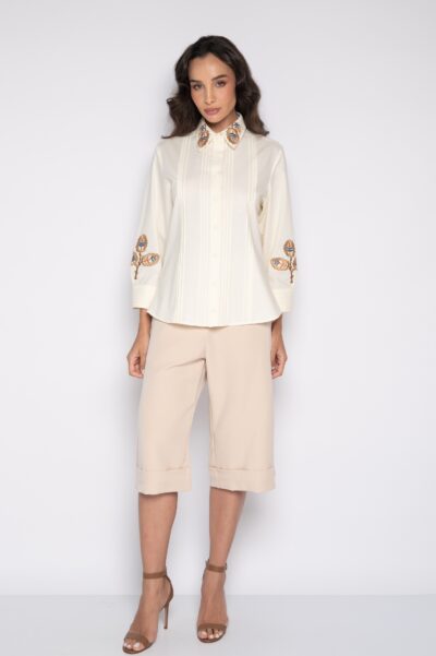 Camisa Bordada Com Nervuras Frontais Creme - Regina
