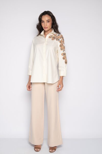Camisa Com Mangas 3/4  E Bordado Lateral Creme - Patrícia
