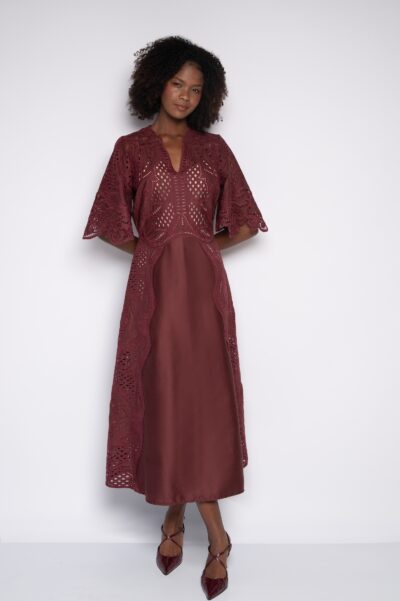 Vestido Midi Bordado Com Decote V Vinho Berry - Thalia