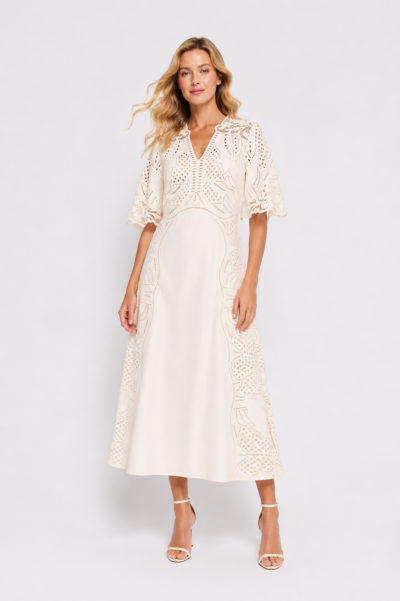 Vestido Midi Bordado Com Decote V Creme - Thalia