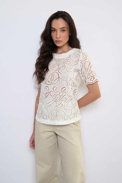 Blusa Bordada Com Mangas Curtas Off White - Celina