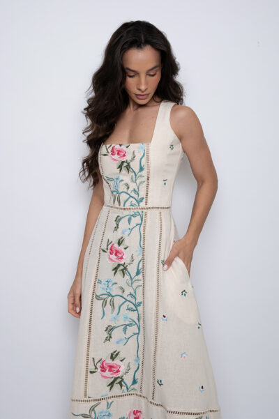 Vestido Longo Bordado Bege - Fernanda