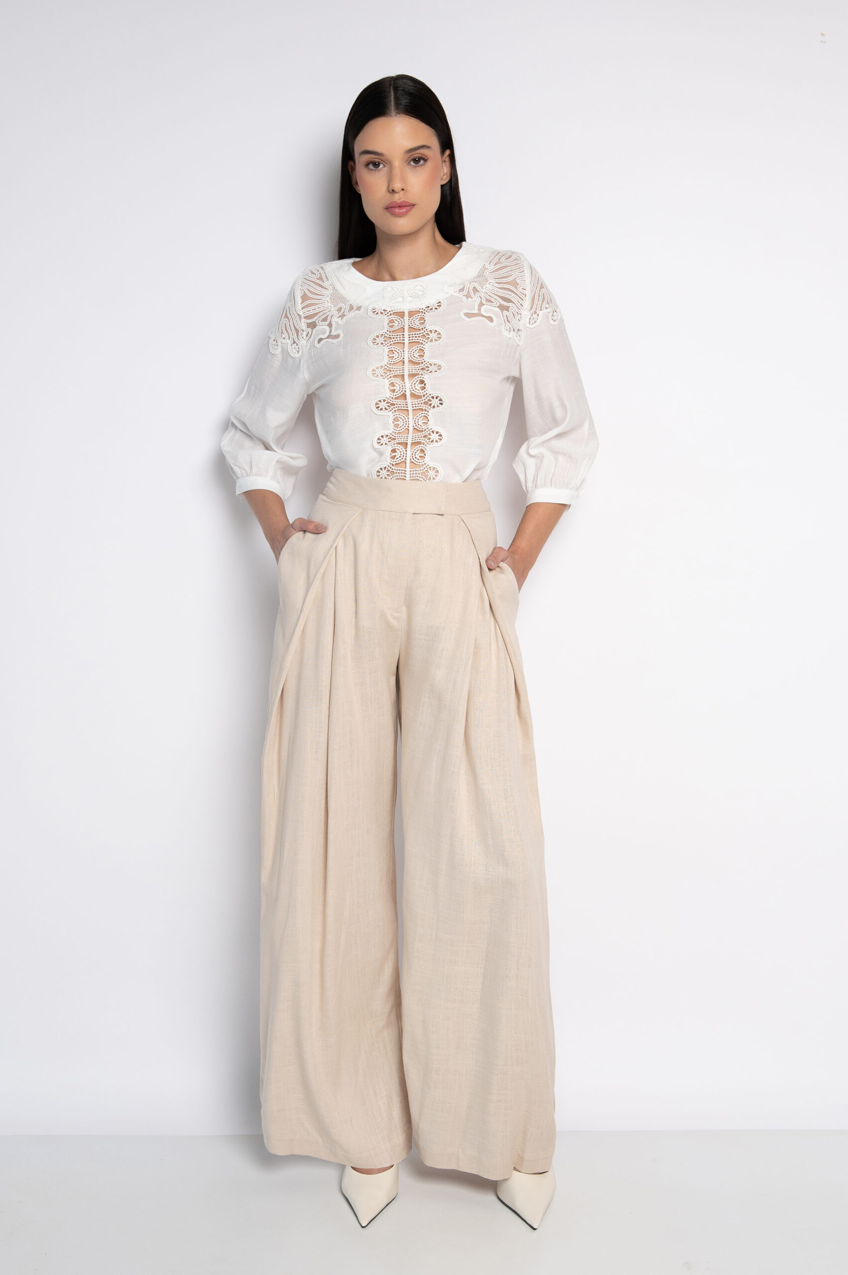 Blusa Bordada Com Mangas 3/4 Off White - Julieta - Imagem 5